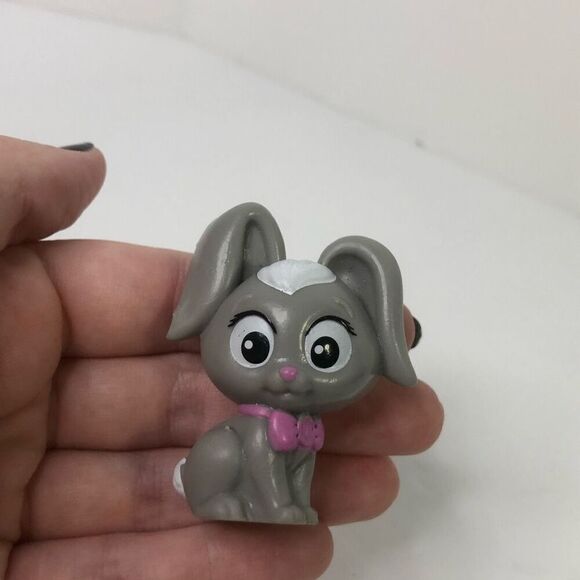 mattel grey bunny rabbit pet animals barbie dollhouse diorama cake topper - Picture 7 of 7